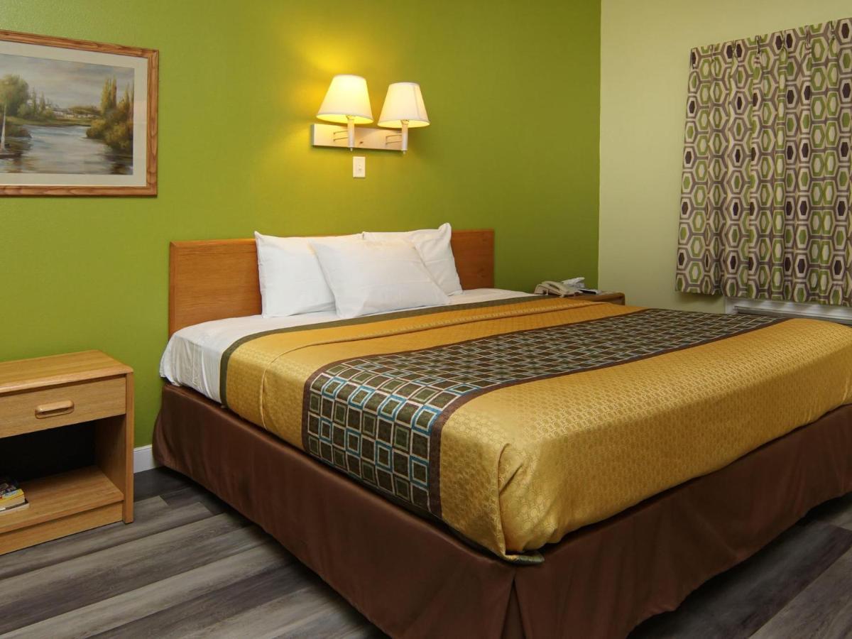Quality One Motel Уэтерфорд Экстерьер фото