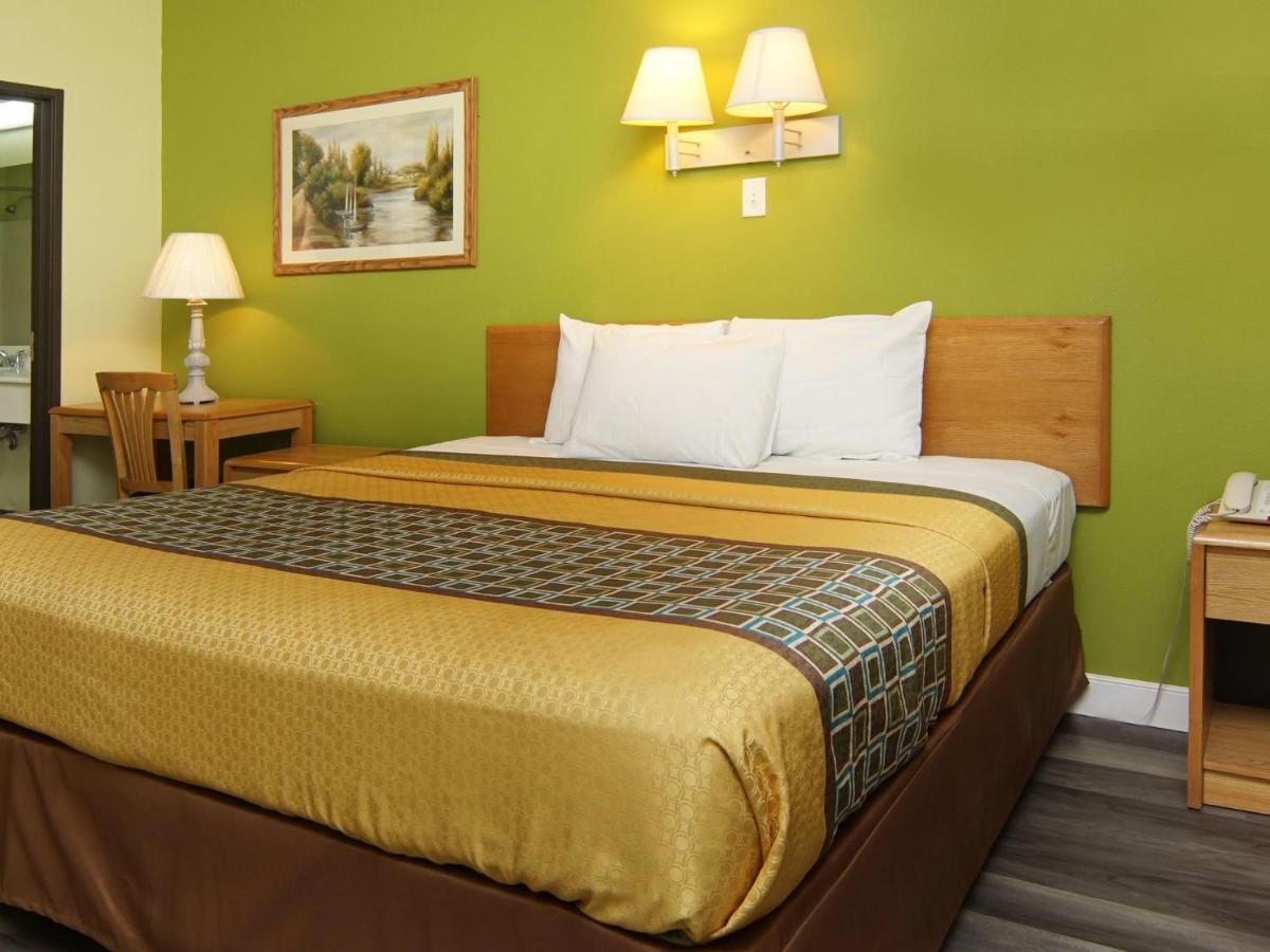 Quality One Motel Уэтерфорд Экстерьер фото
