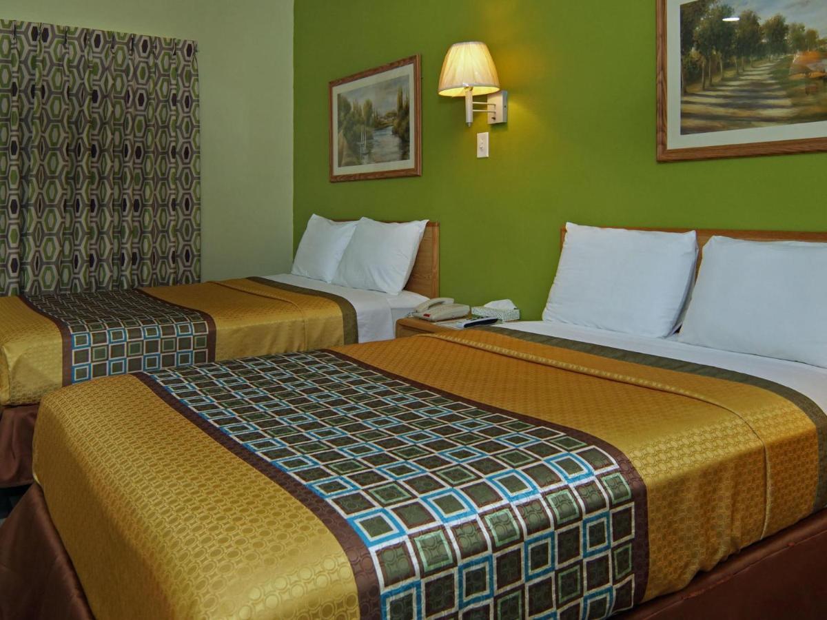 Quality One Motel Уэтерфорд Экстерьер фото