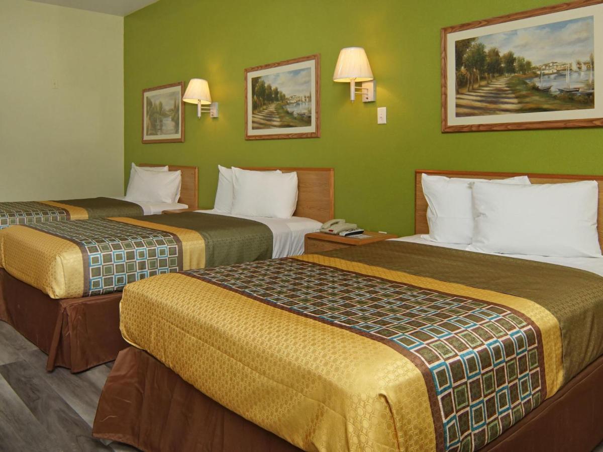 Quality One Motel Уэтерфорд Экстерьер фото