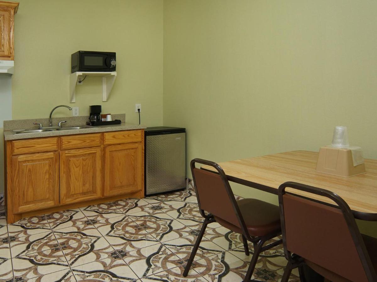 Quality One Motel Уэтерфорд Экстерьер фото