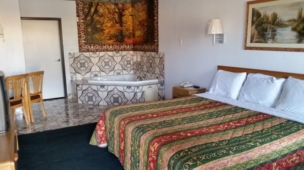 Quality One Motel Уэтерфорд Экстерьер фото
